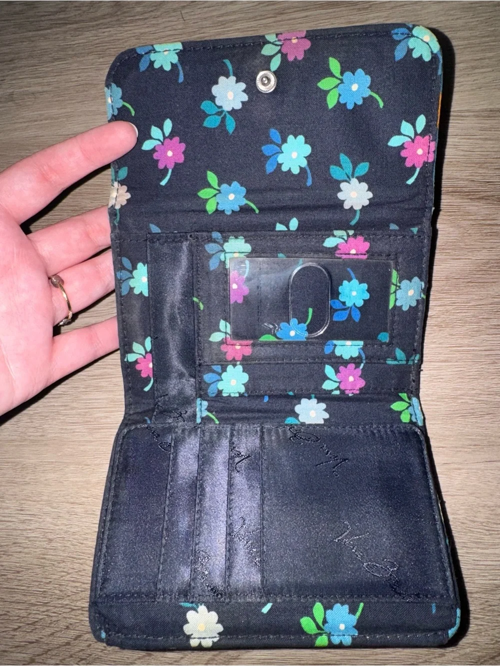 Vera Bradley Black Quilted Wallet with Multicolor Floral Leaves - Picture 2 of 6